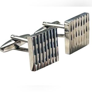 CUFF LINKS SILVER TONE IN BOX